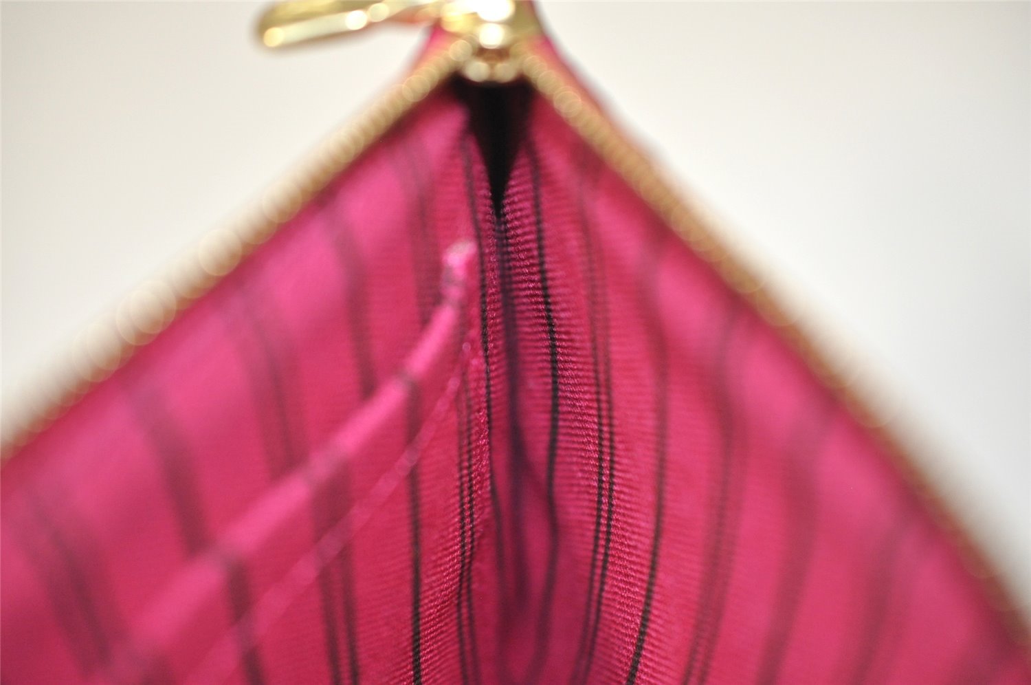 Authentic Louis Vuitton Monogram Neverfull MM Pouch Purse Clutch Bag Pink 1058I