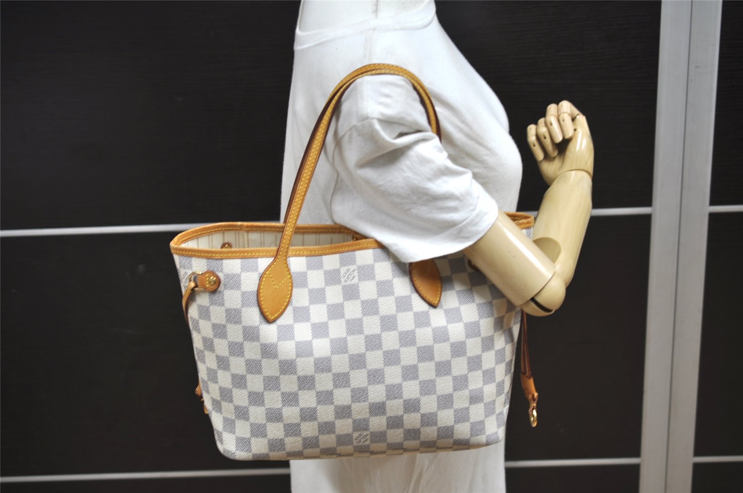 Authentic Louis Vuitton Damier Azur Neverfull PM Tote Bag N51110 LV 1114K