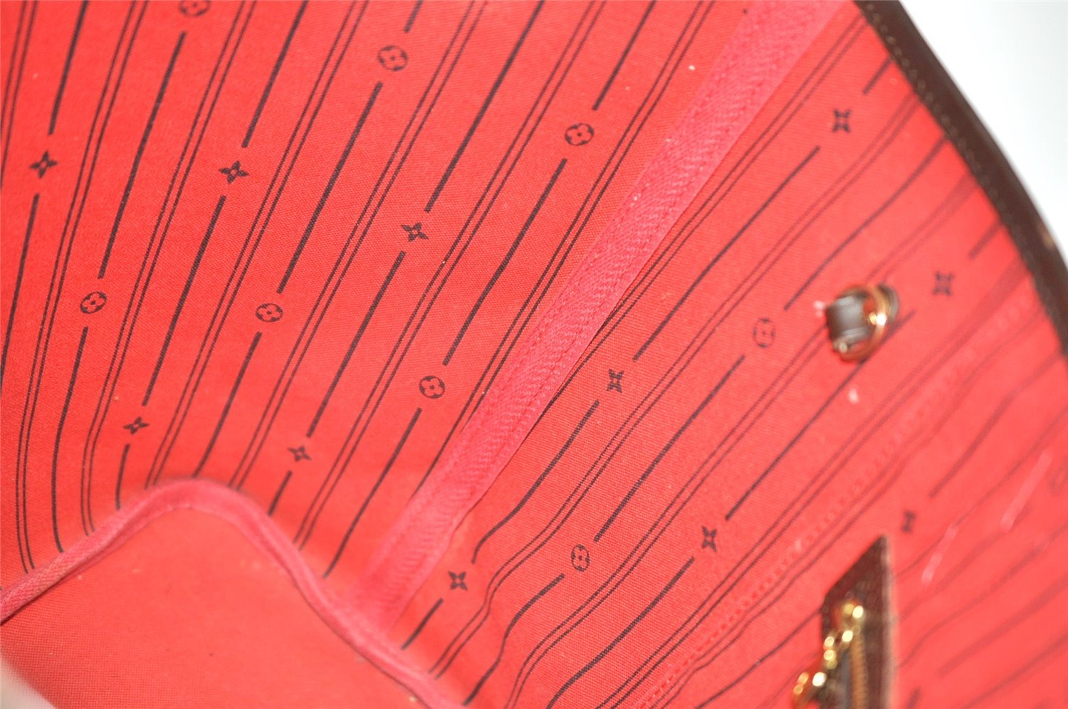 Authentic Louis Vuitton Damier Neverfull MM Shoulder Tote Bag N51105 LV 2069J