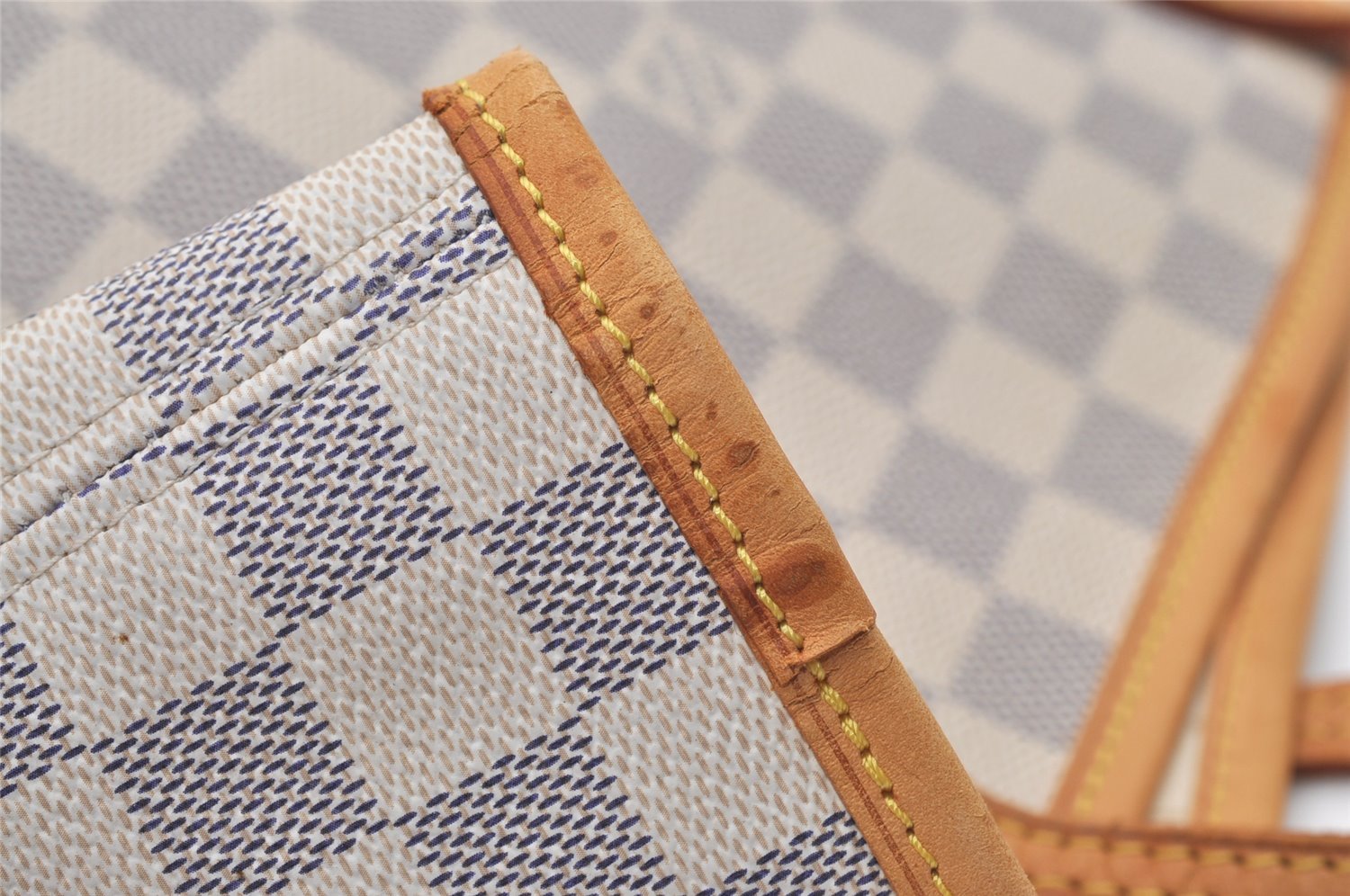 Authentic Louis Vuitton Damier Azur Neverfull MM Tote Bag N51107 LV 2073J