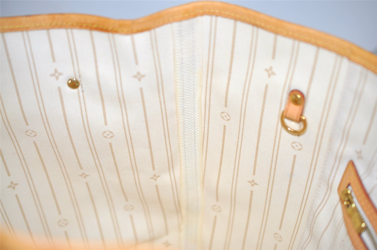 Authentic Louis Vuitton Damier Azur Neverfull MM Tote Bag N51107 LV 2073J