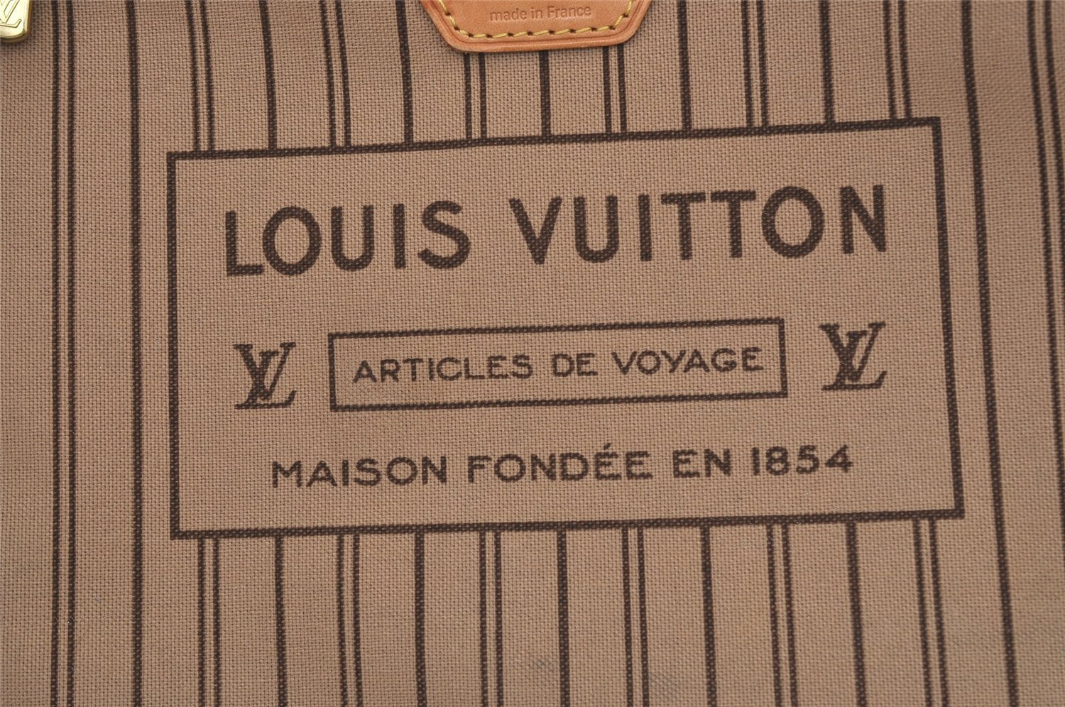 Authentic Louis Vuitton Monogram Neverfull MM Shoulder Tote Bag M40156 LV 2163J