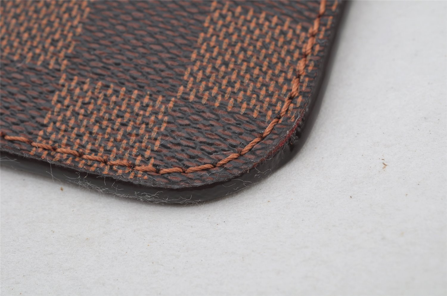 Authentic Louis Vuitton Damier Neverfull Pouch Purse Clutch Bag LV 2245J