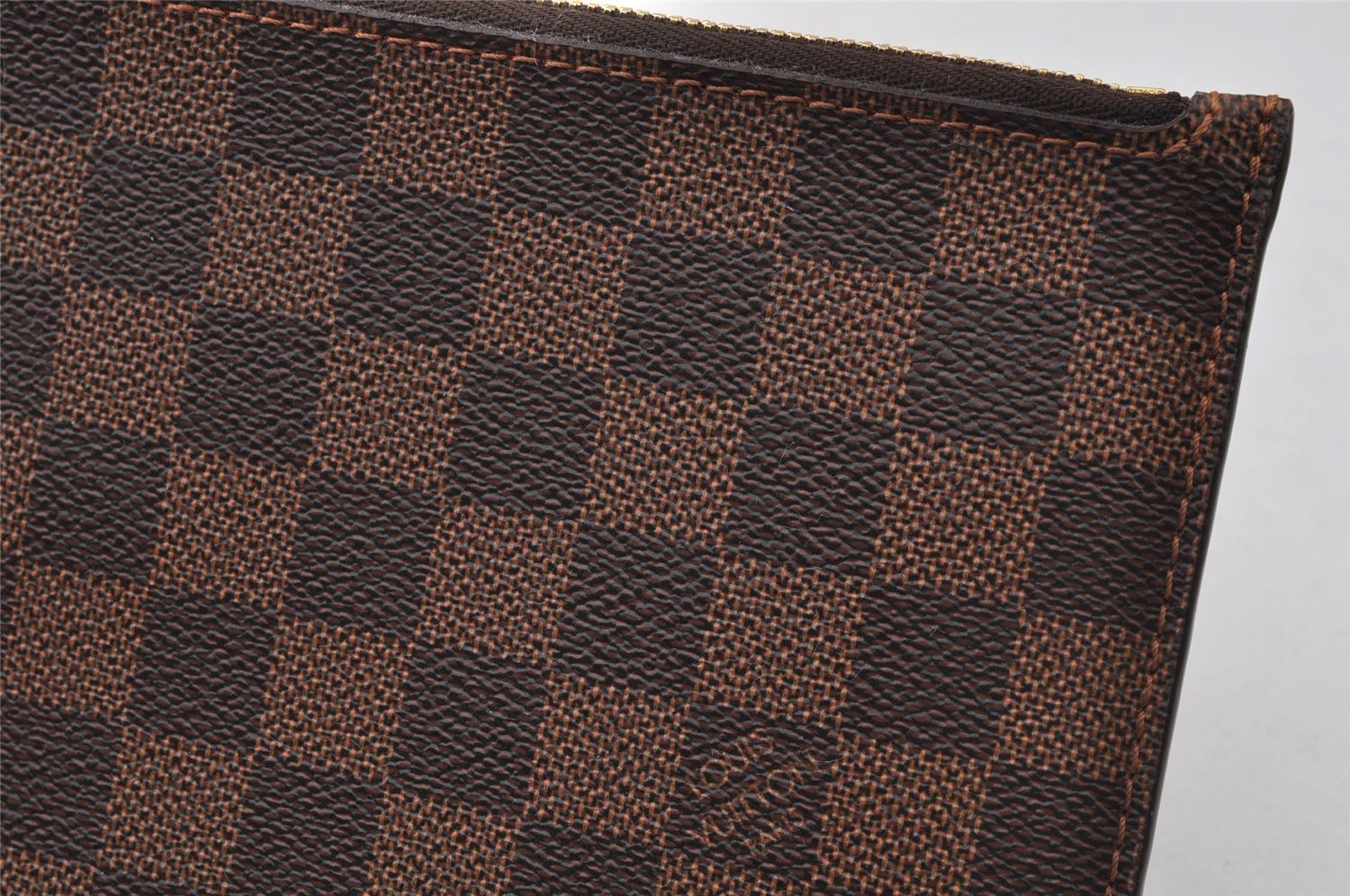 Authentic Louis Vuitton Damier Neverfull Pouch Purse Clutch Bag LV 2245J