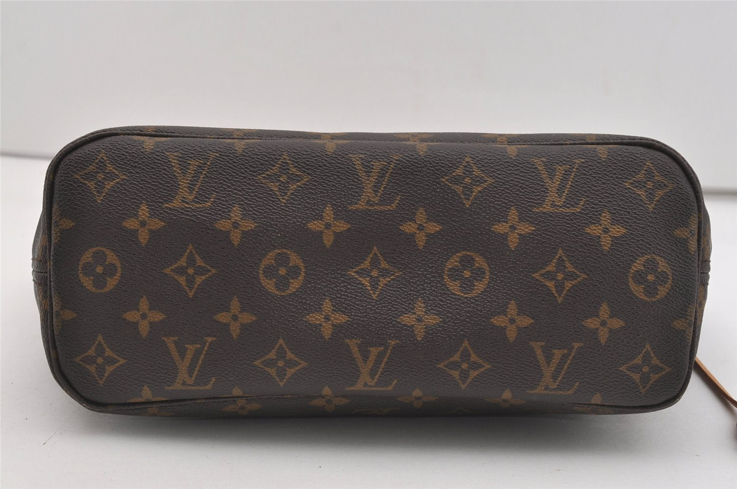 Authentic Louis Vuitton Monogram Neverfull PM Shoulder Tote Bag M40155 LV 2641J