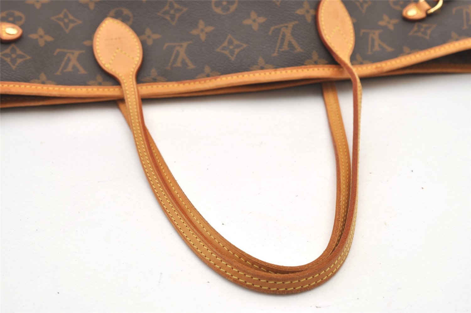 Authentic Louis Vuitton Monogram Neverfull MM Shoulder Tote Bag M40156 LV 2910J