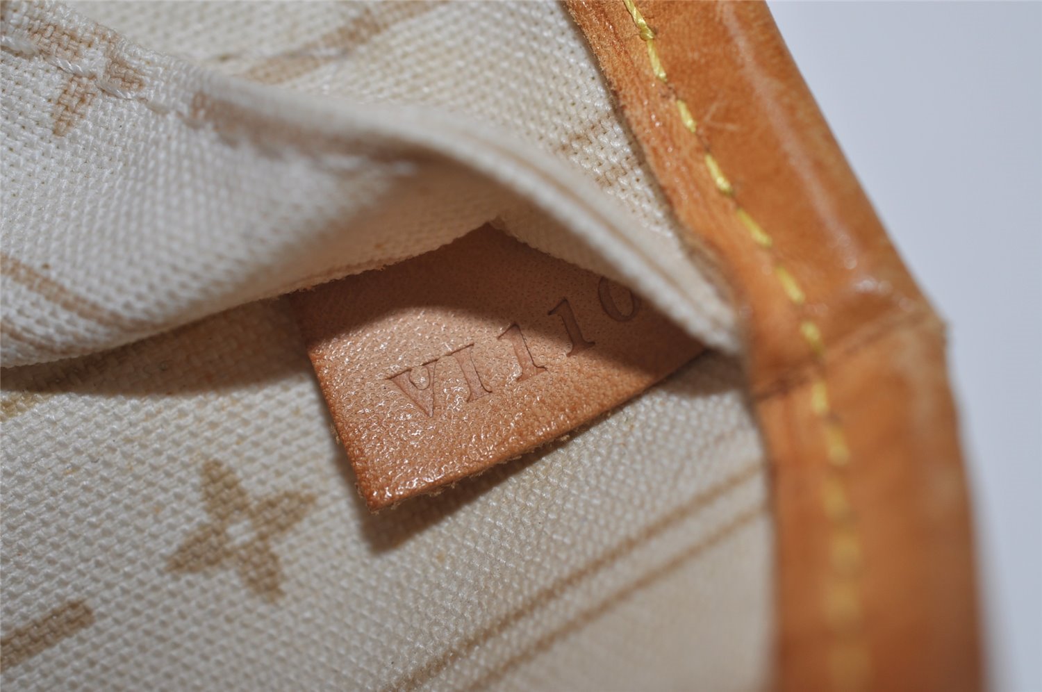 Authentic Louis Vuitton Damier Azur Neverfull PM Tote Bag N51110 LV 3328I