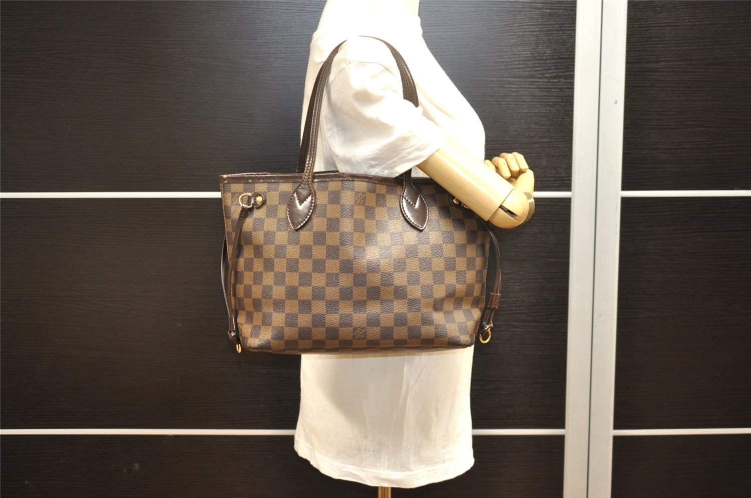 Authentic Louis Vuitton Damier Neverfull PM Shoulder Tote Bag N51109 LV 3337I