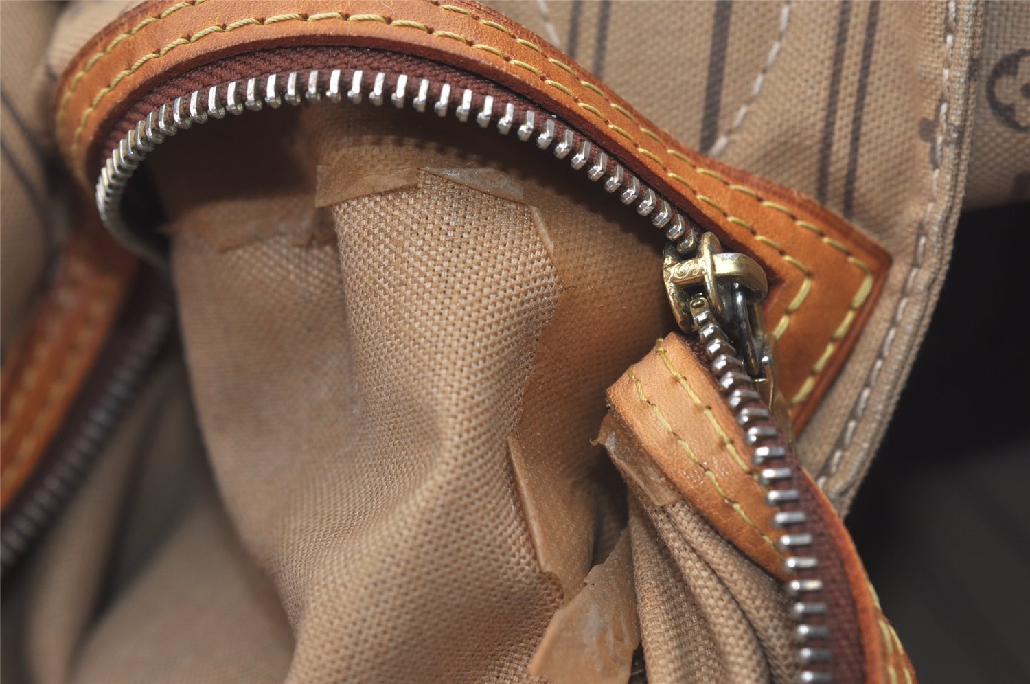 Authentic Louis Vuitton Monogram Neverfull PM Shoulder Tote Bag M40155 LV 4510I