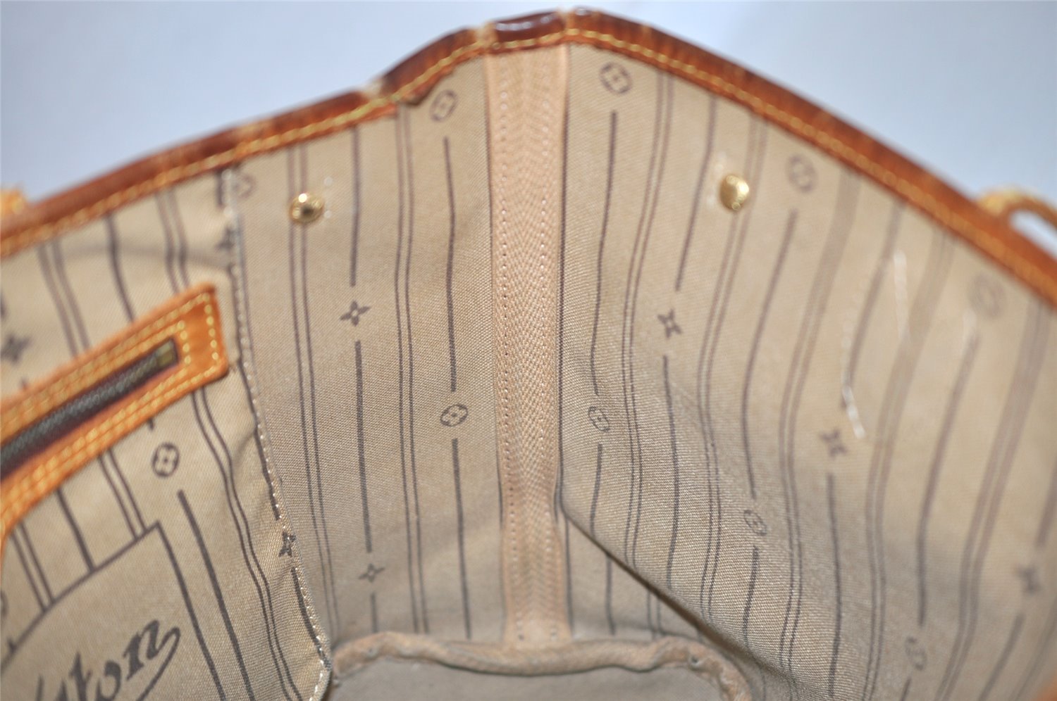 Authentic Louis Vuitton Monogram Neverfull PM Shoulder Tote Bag M40155 LV 4630I