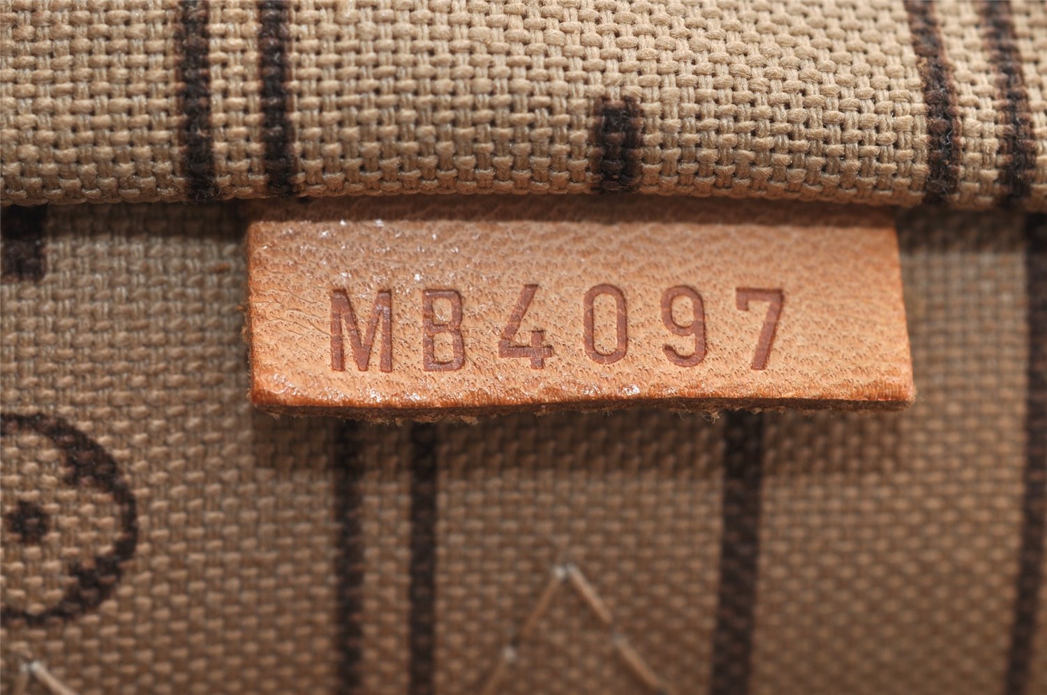 Authentic Louis Vuitton Monogram Neverfull PM Shoulder Tote Bag M40155 LV 4630I