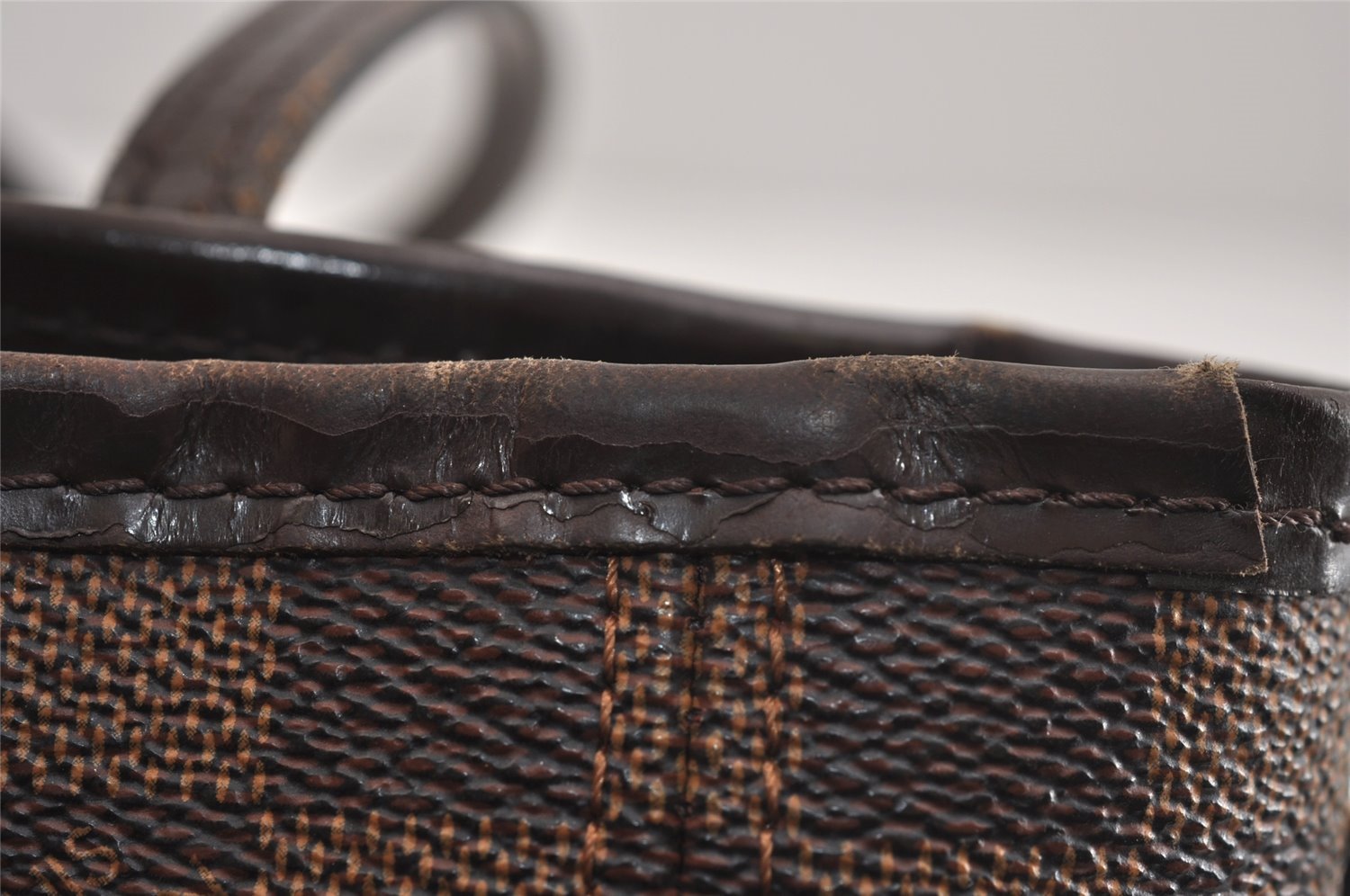 Authentic Louis Vuitton Damier Neverfull PM Shoulder Tote Bag N51109 LV 6270J