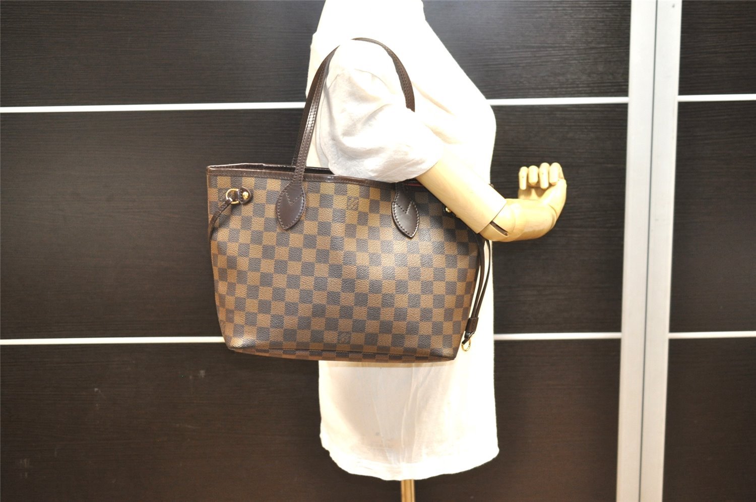 Authentic Louis Vuitton Damier Neverfull PM Shoulder Tote Bag N51109 LV 6583I