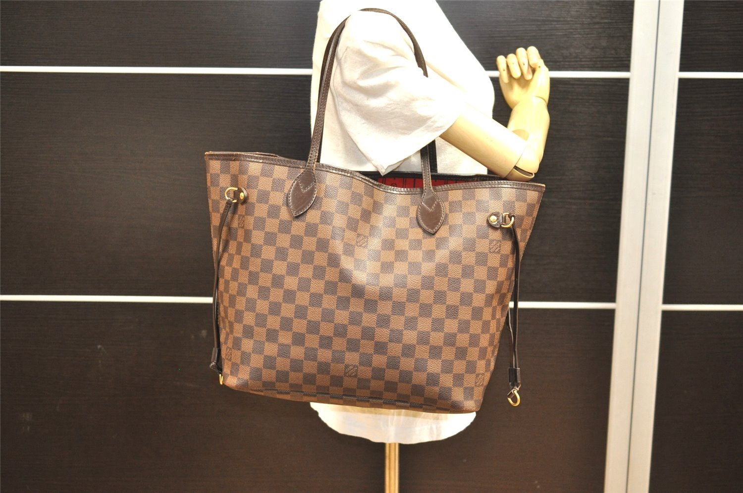 Authentic Louis Vuitton Damier Neverfull MM Shoulder Tote Bag N51105 LV 6652I