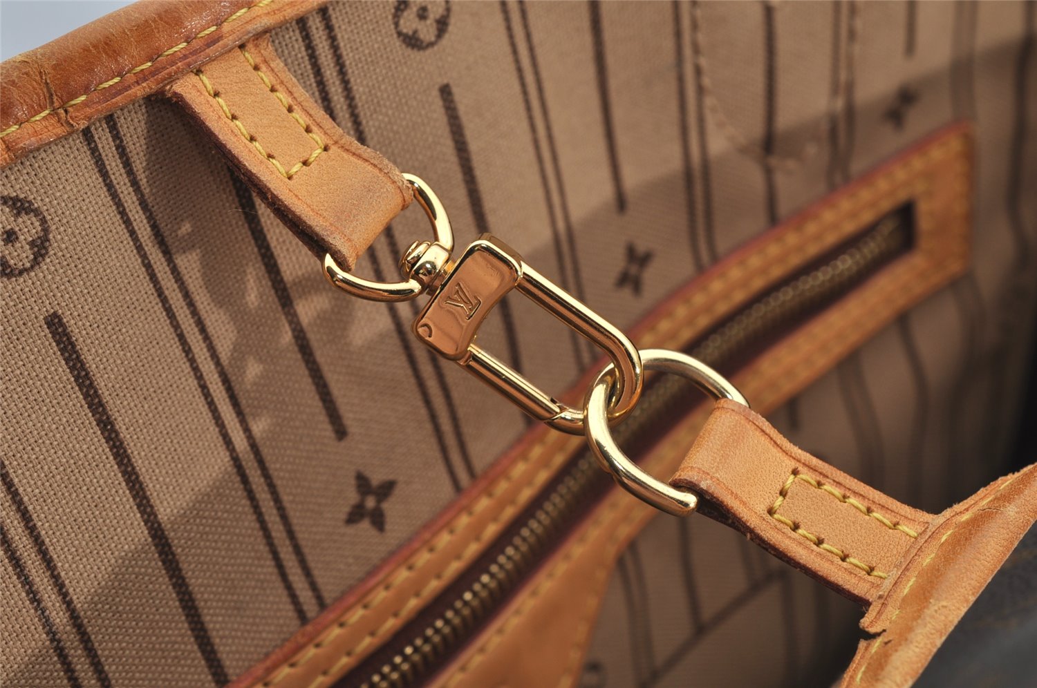 Authentic Louis Vuitton Monogram Neverfull GM Shoulder Tote Bag M40157 LV 7441J