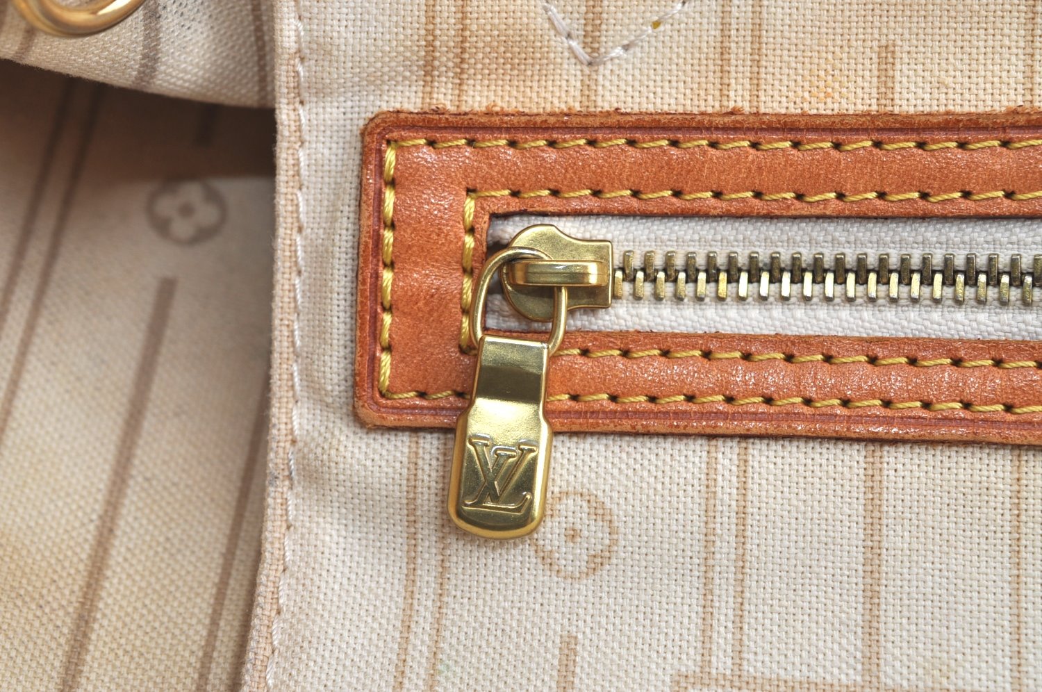 Authentic Louis Vuitton Damier Azur Neverfull PM Tote Bag N51110 LV 9510G