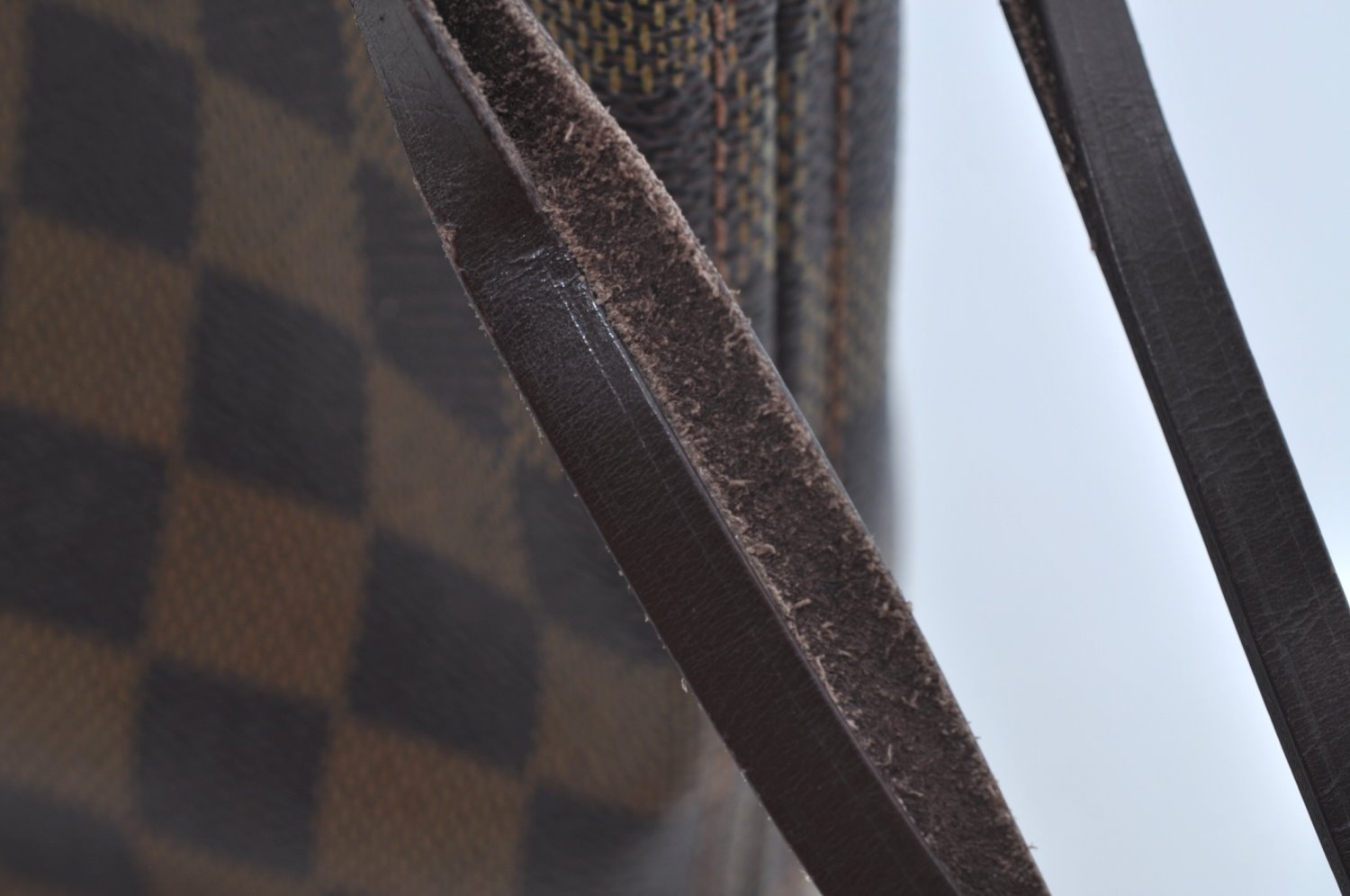 Authentic Louis Vuitton Damier Neverfull PM Tote Bag N51109 LV H5192