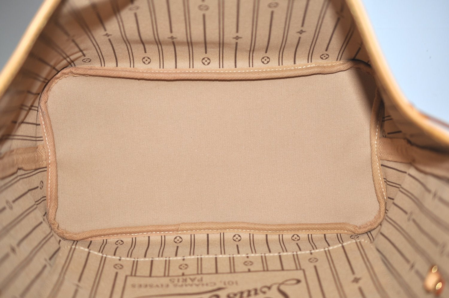 Authentic Louis Vuitton Monogram Neverfull MM Shoulder Tote Bag M40156 LV K4141