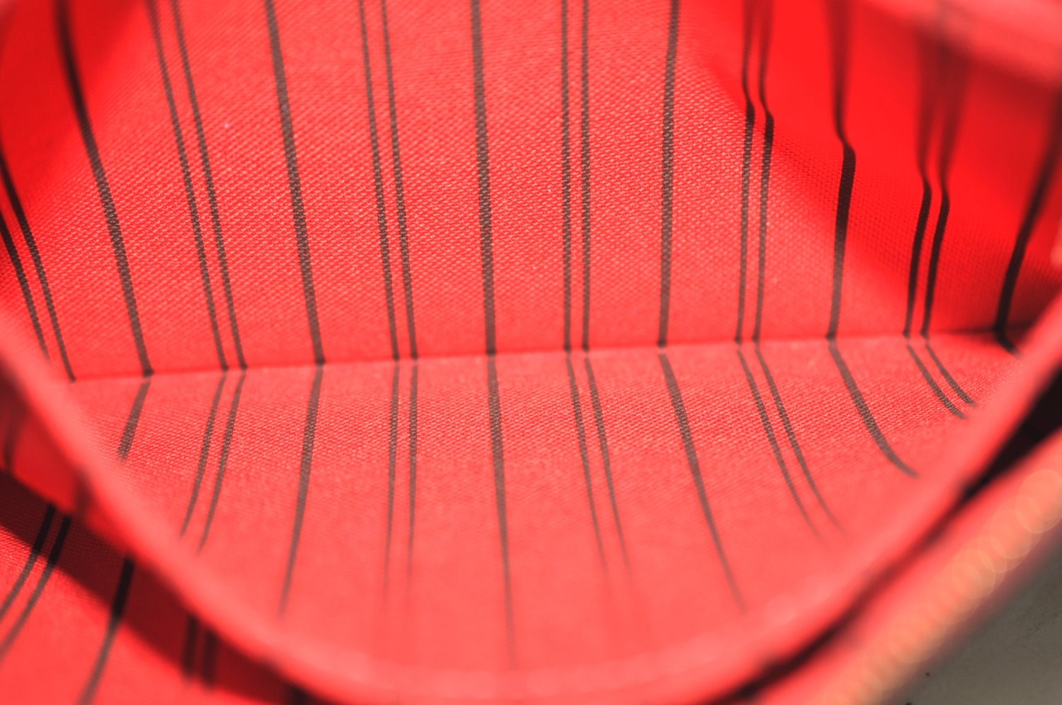 Authentic Louis Vuitton Monogram Neverfull Pouch Purse Clutch Bag Red LV K4383