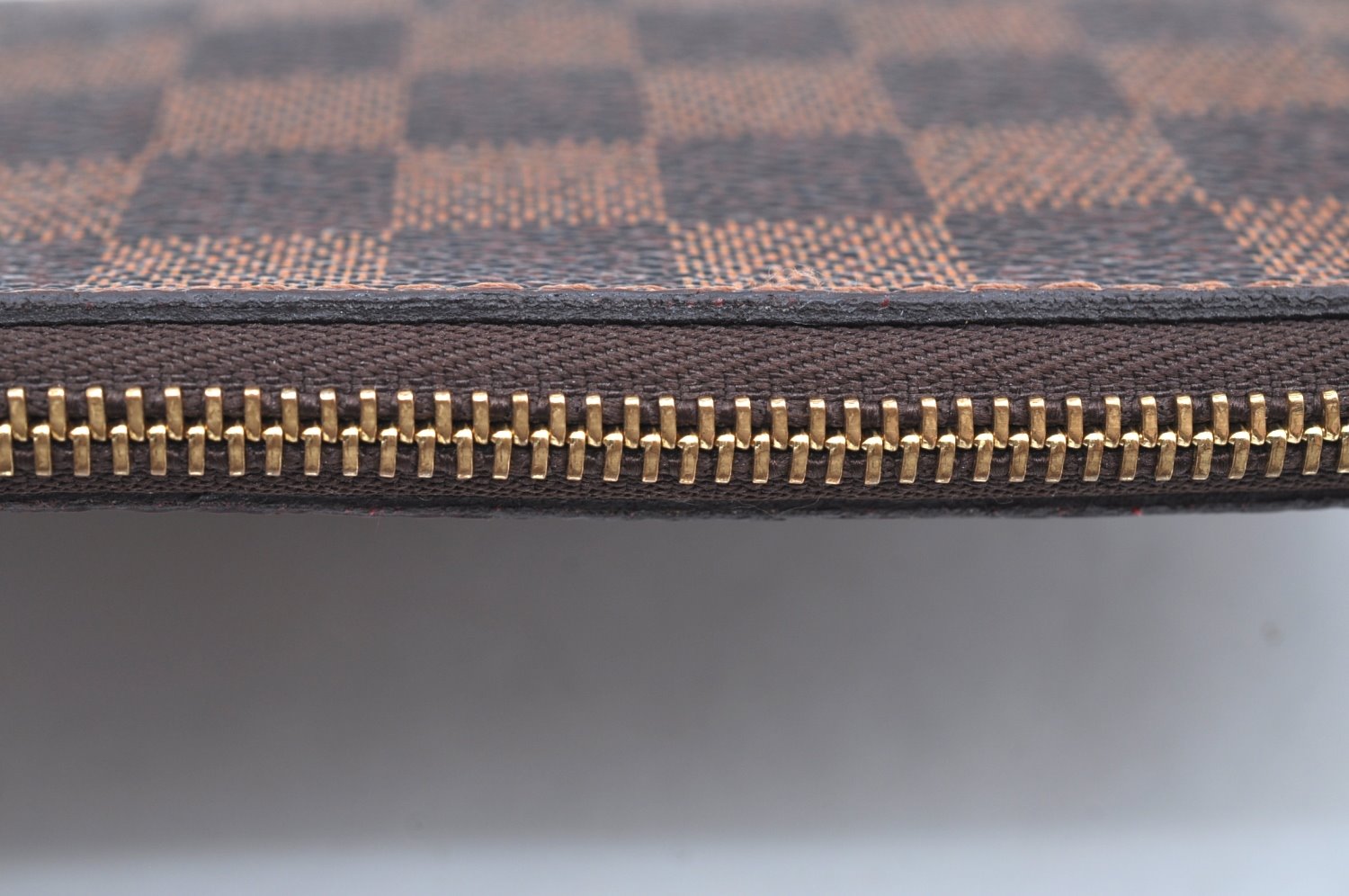 Authentic Louis Vuitton Damier Neverfull Pouch Purse Clutch Bag LV K4393