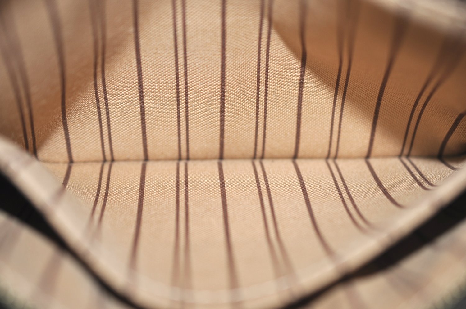 Authentic Louis Vuitton Monogram Neverfull Pouch Purse Clutch Bag LV K4411