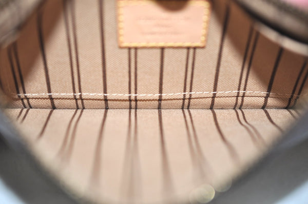 Authentic Louis Vuitton Monogram Neverfull Pouch Purse Clutch Bag LV K4424