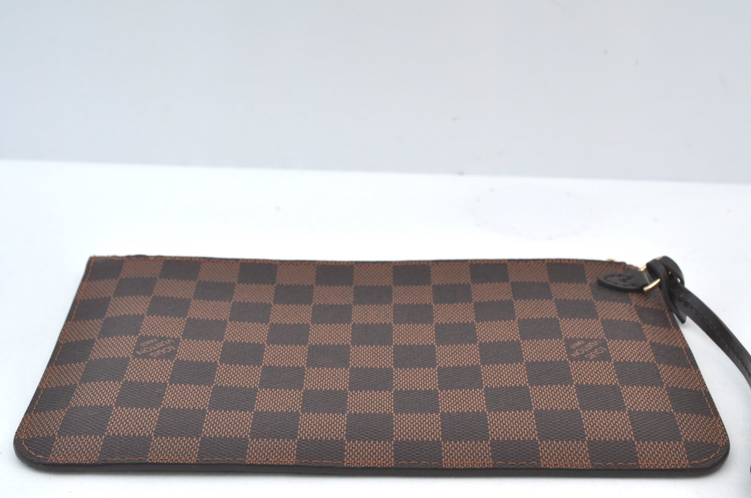 Authentic Louis Vuitton Damier Neverfull Pouch Purse Clutch Bag LV K8527