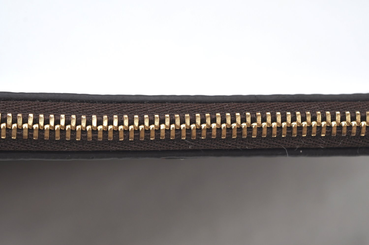 Authentic Louis Vuitton Damier Neverfull Pouch Purse Clutch Bag LV K8527