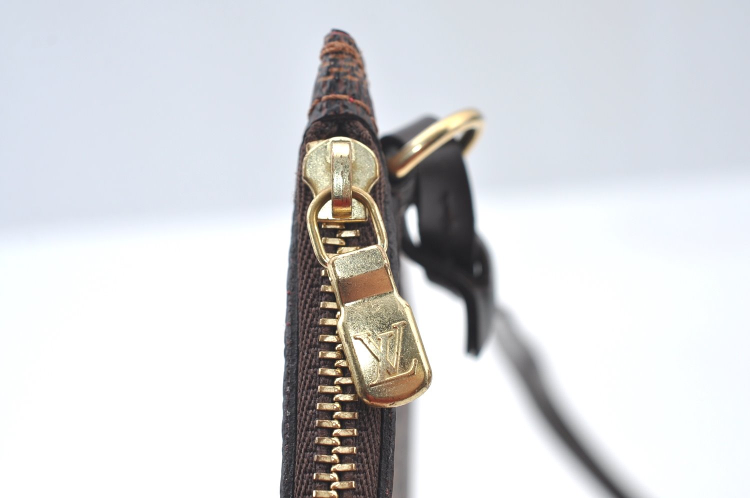 Authentic Louis Vuitton Damier Neverfull Pouch Purse Clutch Bag LV K8531