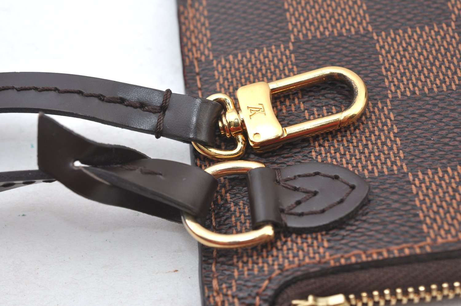 Authentic Louis Vuitton Damier Neverfull Pouch Purse Clutch Bag LV K8531