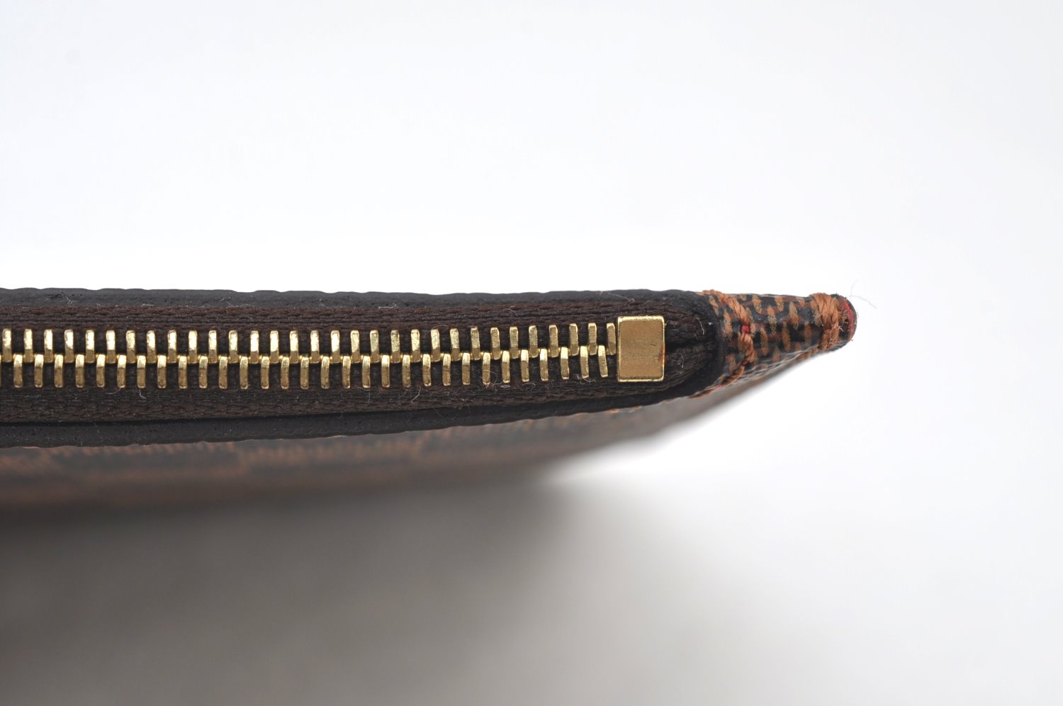 Authentic Louis Vuitton Damier Neverfull Pouch Purse Clutch Bag LV K8537