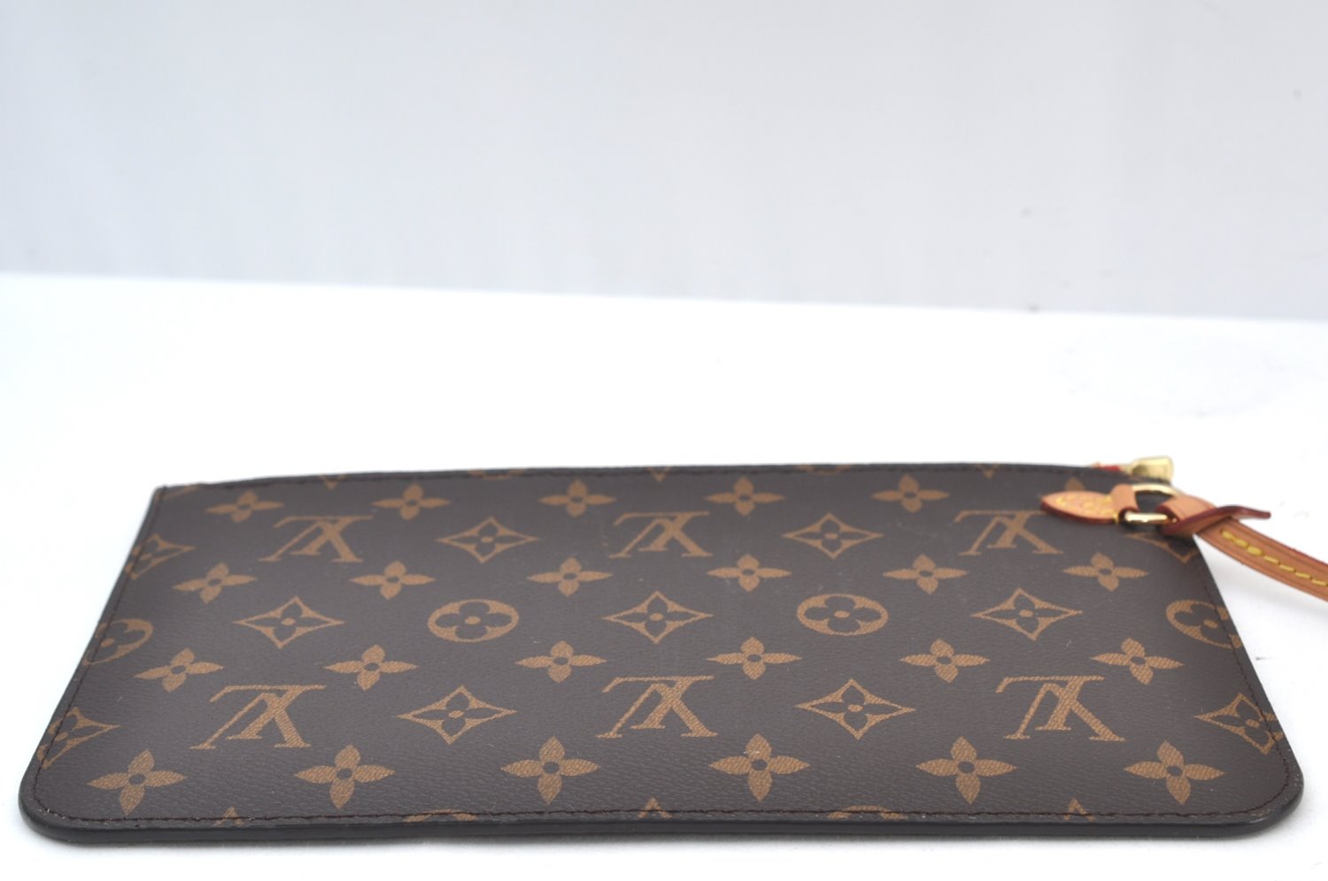 Authentic Louis Vuitton Monogram Neverfull Pouch Purse Clutch Bag Red LV K8546
