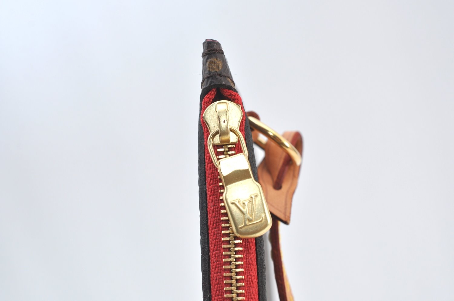 Authentic Louis Vuitton Monogram Neverfull Pouch Purse Clutch Bag Red LV K8546