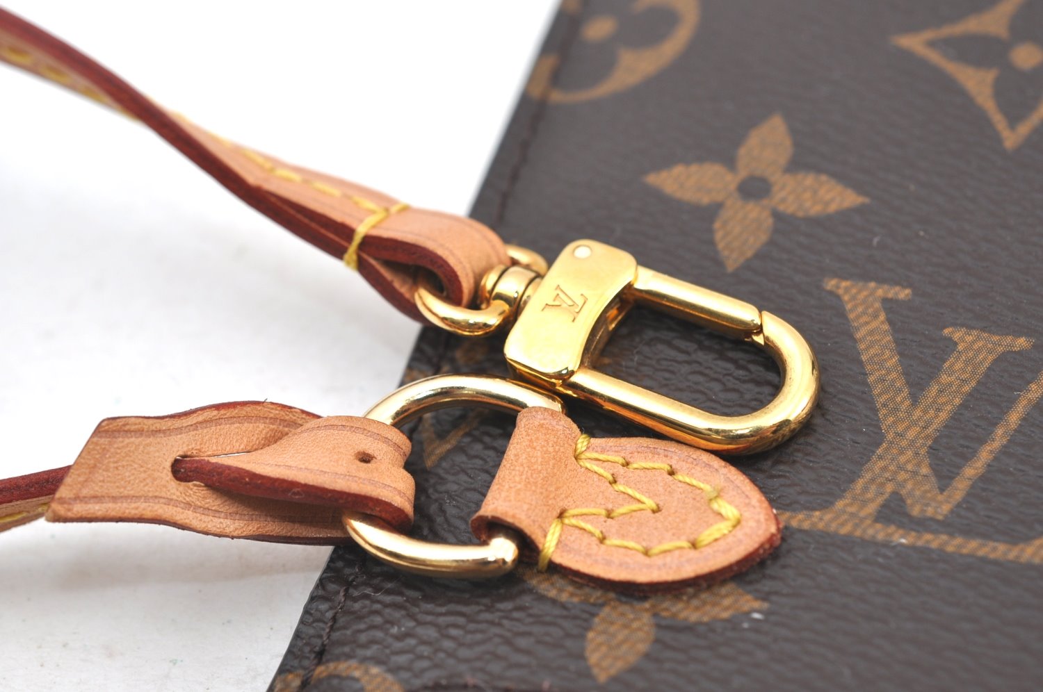 Authentic Louis Vuitton Monogram Neverfull Pouch Purse Clutch Bag Red LV K8546