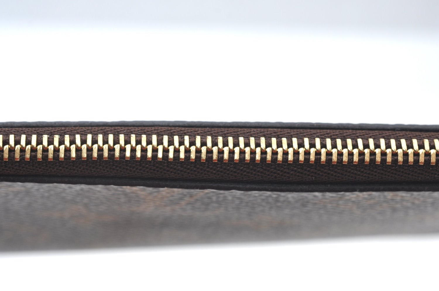 Authentic Louis Vuitton Monogram Neverfull Pouch Purse Clutch Bag LV K8551