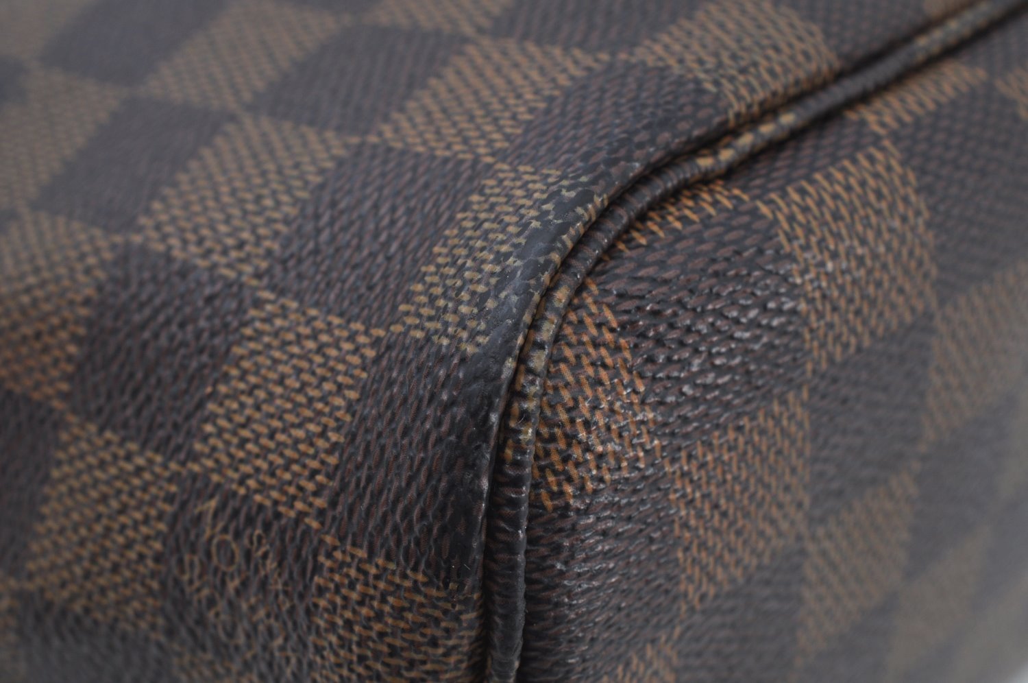 Authentic Louis Vuitton Damier Neverfull PM Shoulder Tote Bag N51109 LV K9409