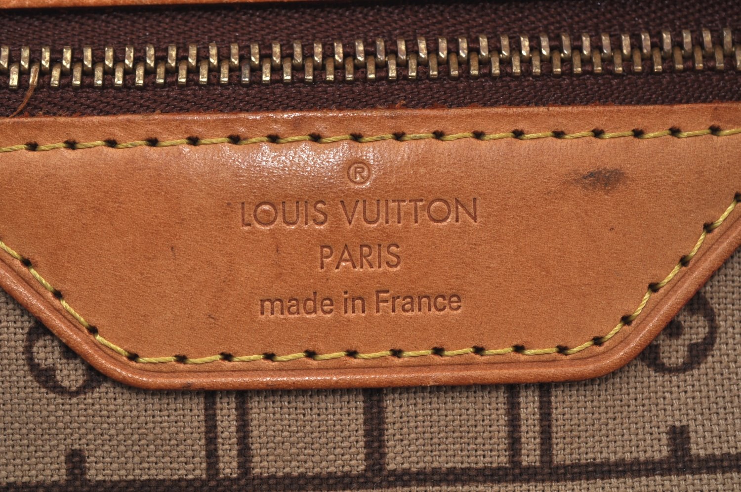 Authentic Louis Vuitton Monogram Neverfull PM Shoulder Tote Bag M40155 LV K9739