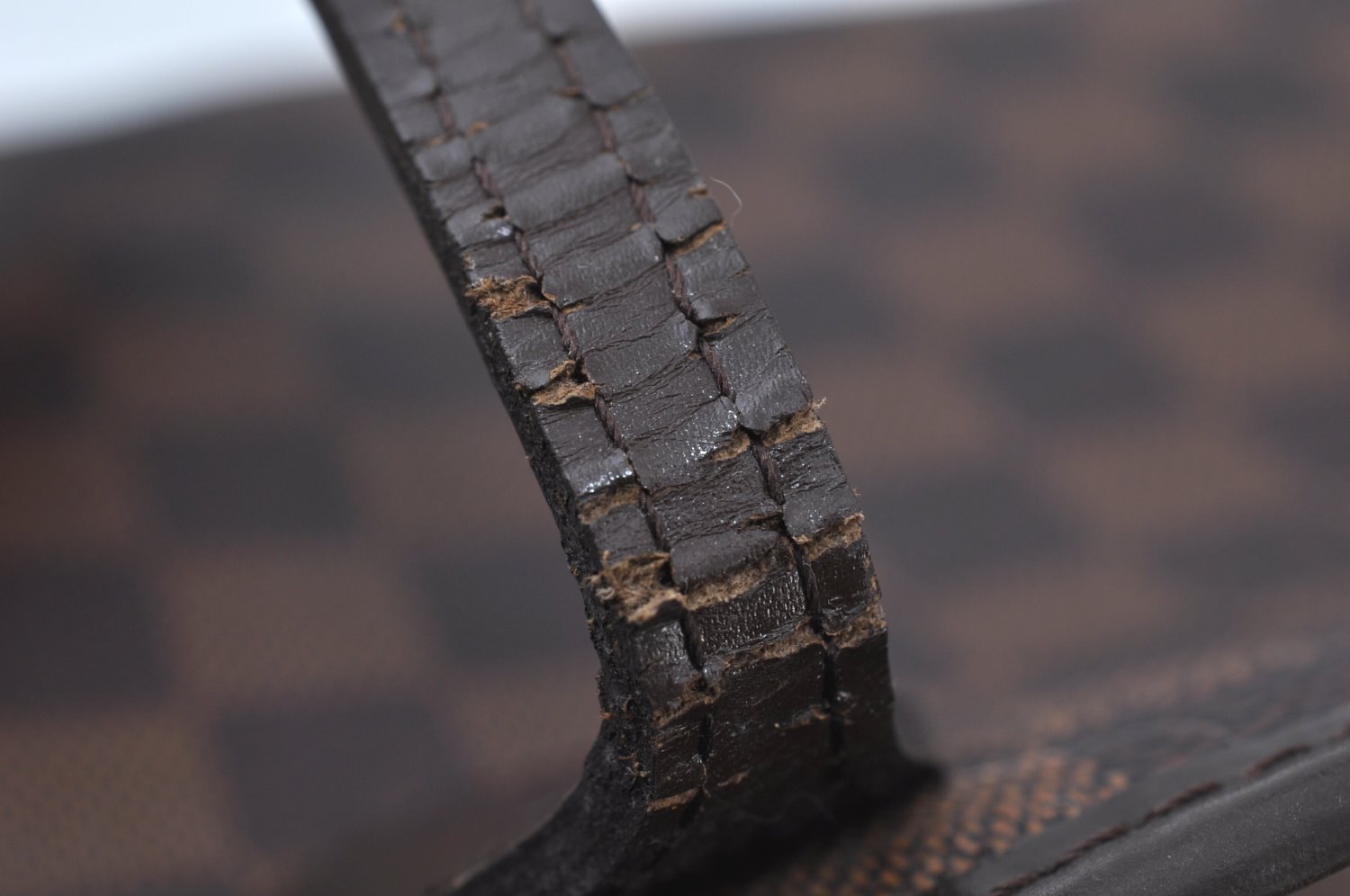 Authentic Louis Vuitton Damier Neverfull PM Shoulder Tote Bag N51109 LV K9740