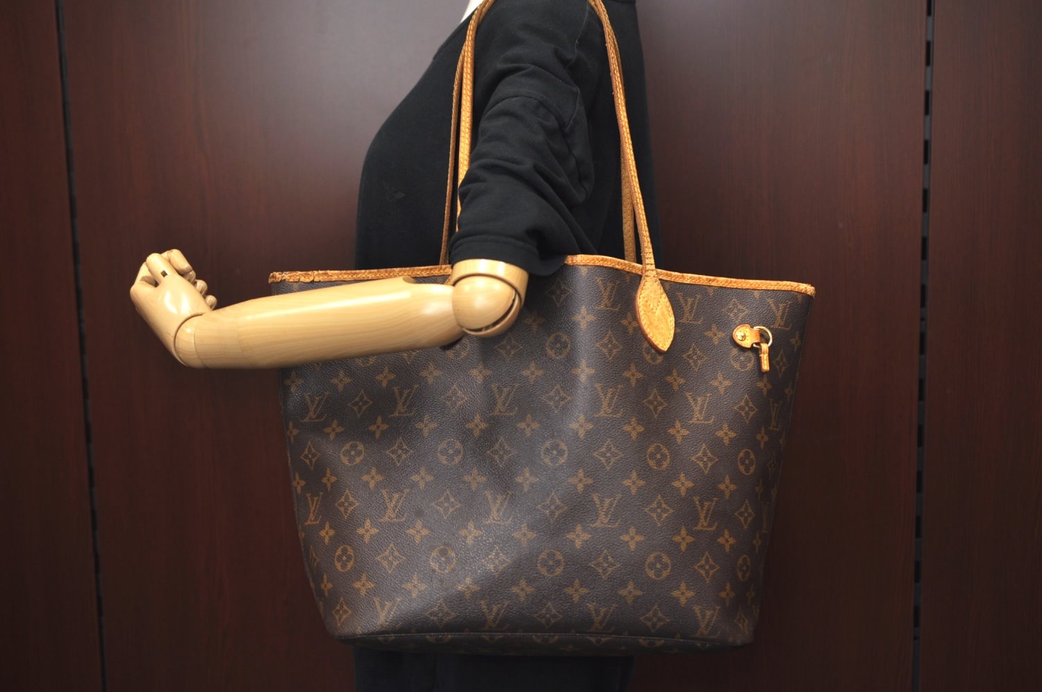 Authentic Louis Vuitton Monogram Neverfull MM Shoulder Tote Bag M40156 LV K9785