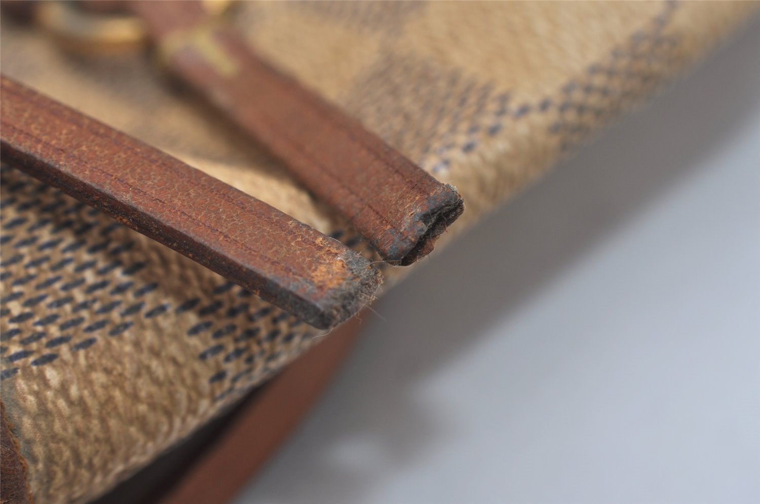 Authentic Louis Vuitton Damier Azur Neverfull MM Tote Bag N51107 LV 2295I