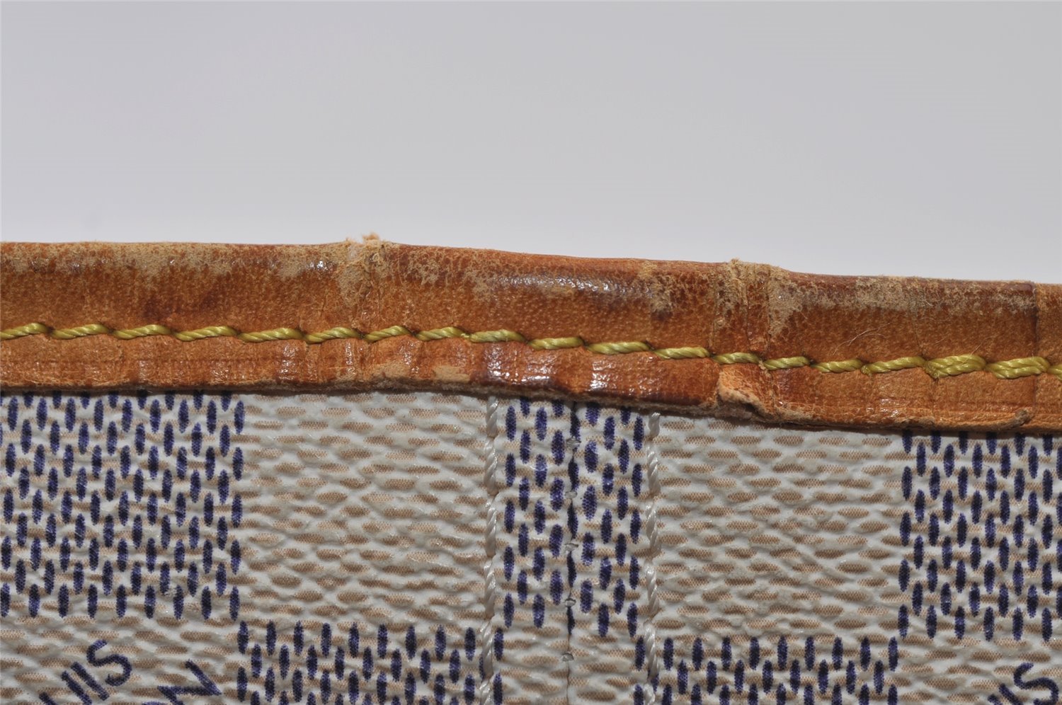 Authentic Louis Vuitton Damier Azur Neverfull PM Tote Bag N51110 LV 3328I