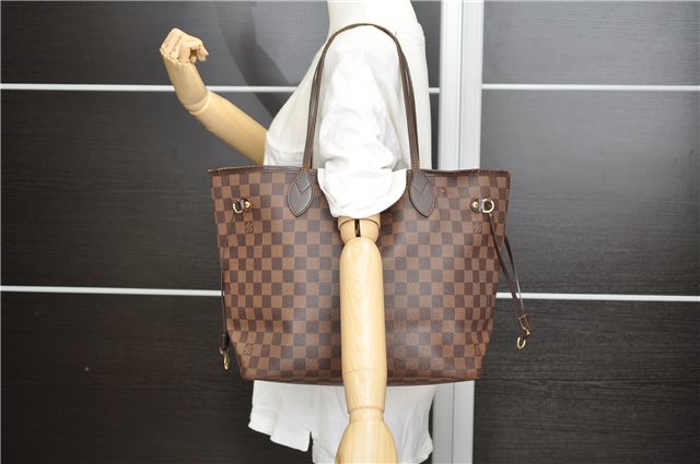 Authentic Louis Vuitton Damier Neverfull MM Tote Bag N51105 LV 4704D