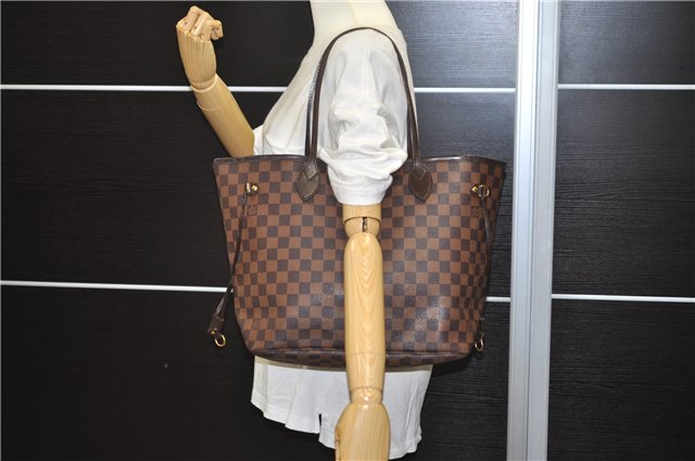 Authentic Louis Vuitton Damier Neverfull MM Tote Bag N51105 LV 5539D