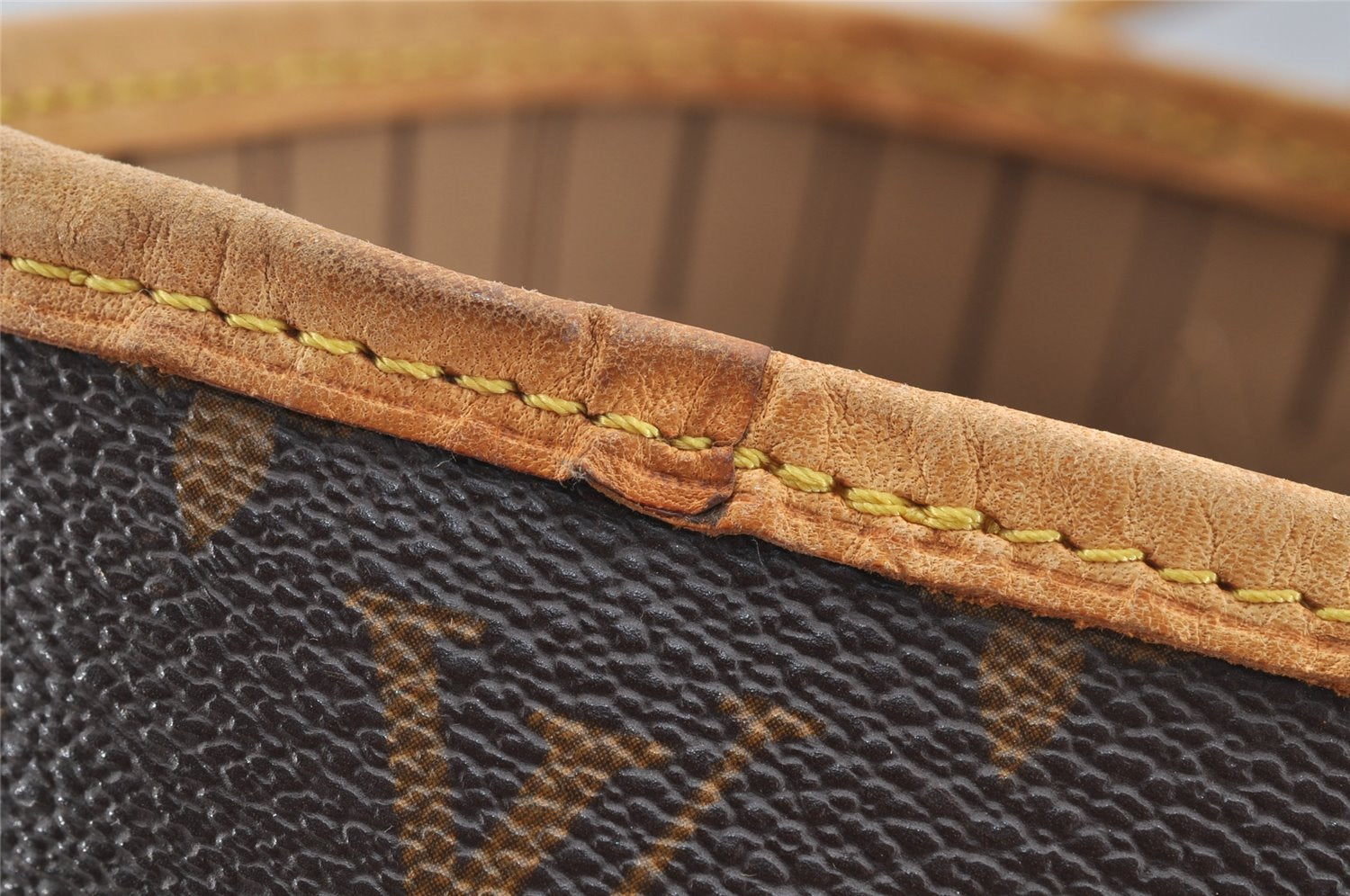 Authentic Louis Vuitton Monogram Neverfull MM Shoulder Tote Bag M40156 LV 6342I