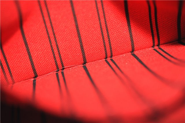 Authentic Louis Vuitton Damier Neverfull Pouch Purse Clutch Bag LV 6481F