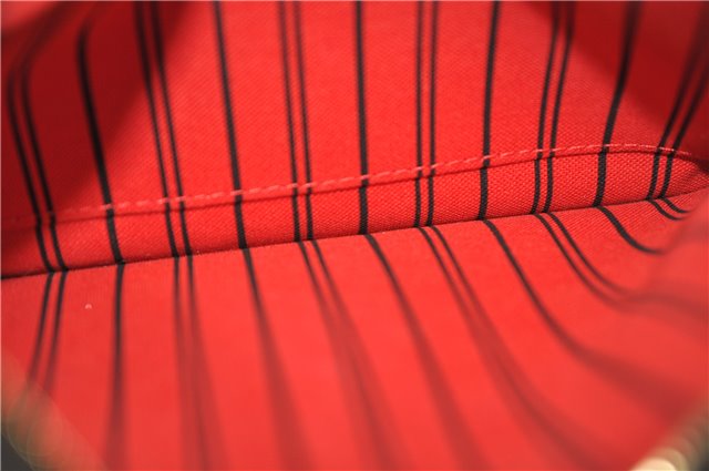 Authentic Louis Vuitton Damier Neverfull Pouch Purse Clutch Bag LV 6501F