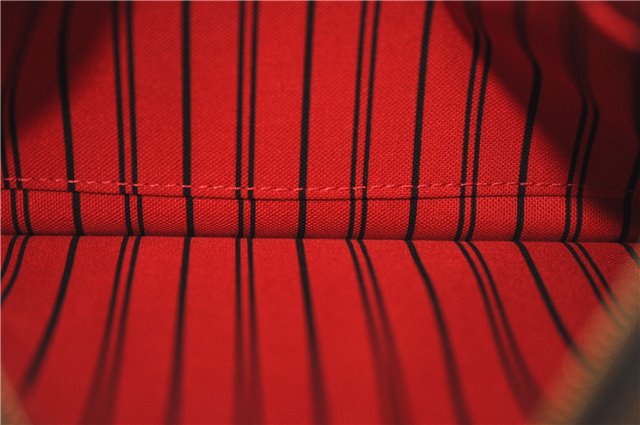 Authentic Louis Vuitton Damier Neverfull Pouch Purse Clutch Bag LV 6517F