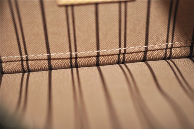 Authentic Louis Vuitton Monogram Neverfull Pouch Purse Clutch Bag LV 6549F