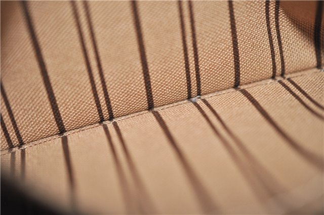 Authentic Louis Vuitton Monogram Neverfull Pouch Purse Clutch Bag LV 6560F