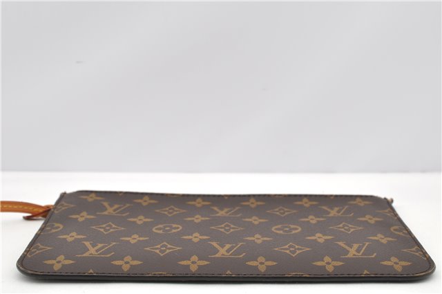 Authentic Louis Vuitton Monogram Neverfull Pouch Purse Clutch Bag LV 6576F